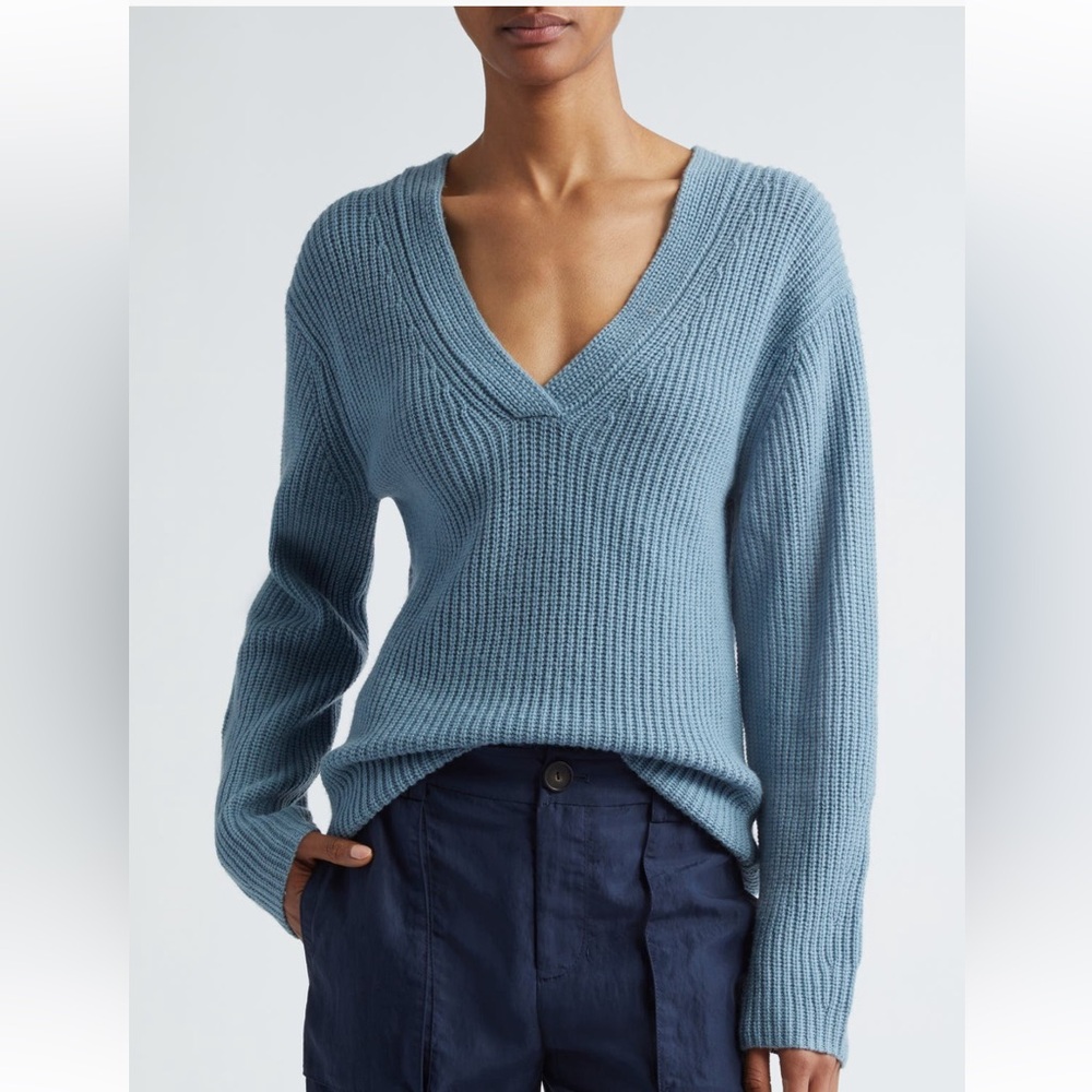 Vince Soft Blue Wool Cashmere V-Neck Sweater